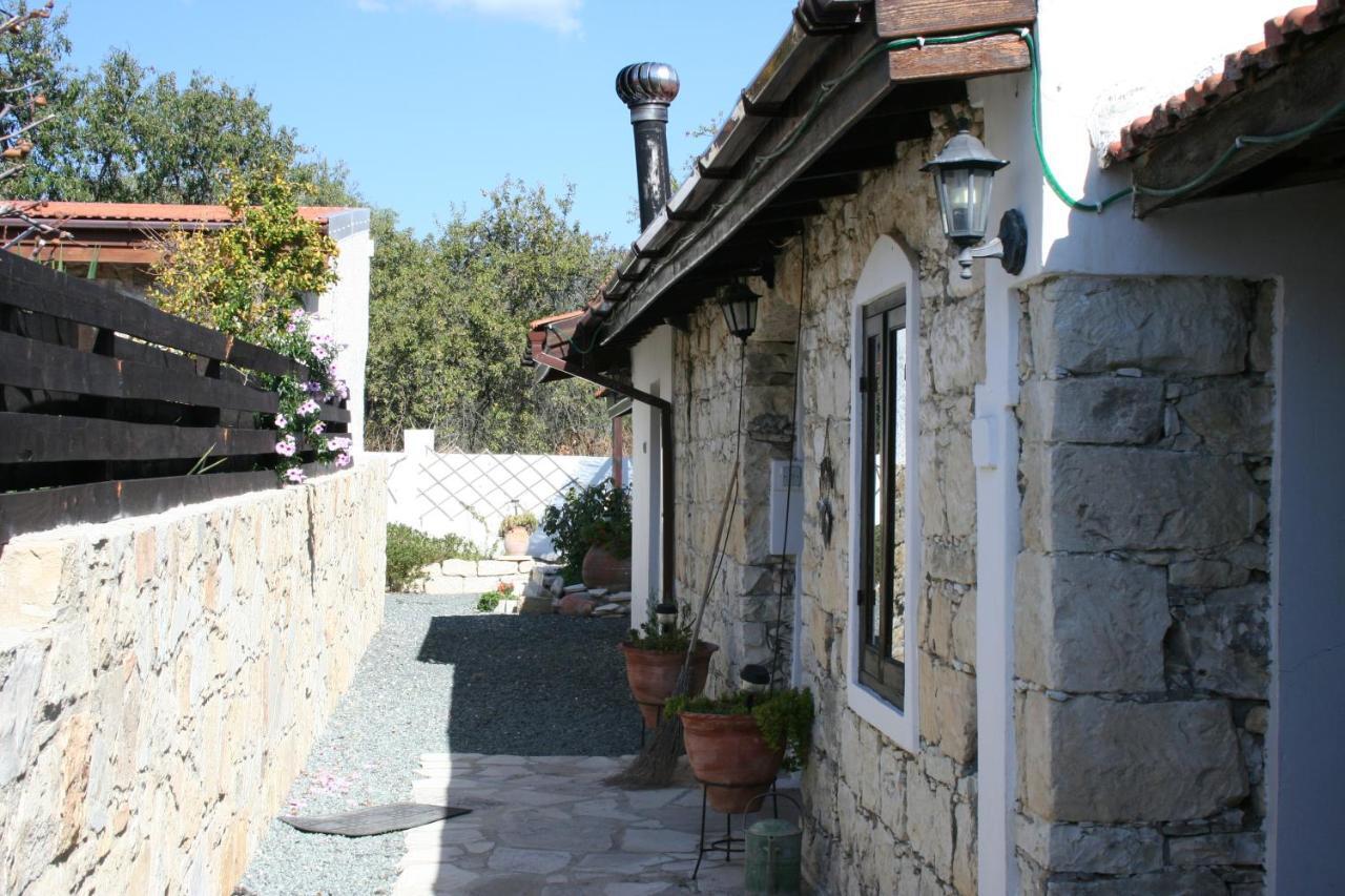 Hotel The Spidaki Lania Zewnętrze zdjęcie